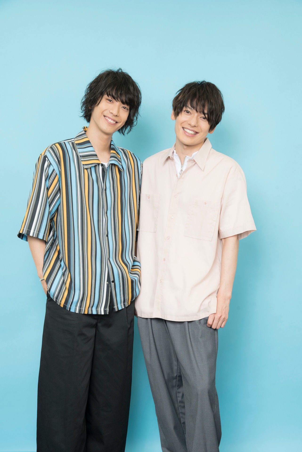 左から黒羽麻璃央、崎山つばさ。（写真提供：松竹ブロードキャスティング）