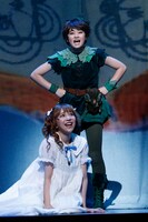 ブロードウェイミュージカル「ピーターパン」より。（撮影：渡部孝弘）