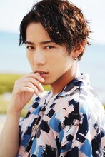 葉山昴1st写真集「1K」中面カット