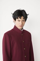 平野良扮する一堂零。