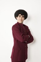 寺山武志扮する冷越豪。