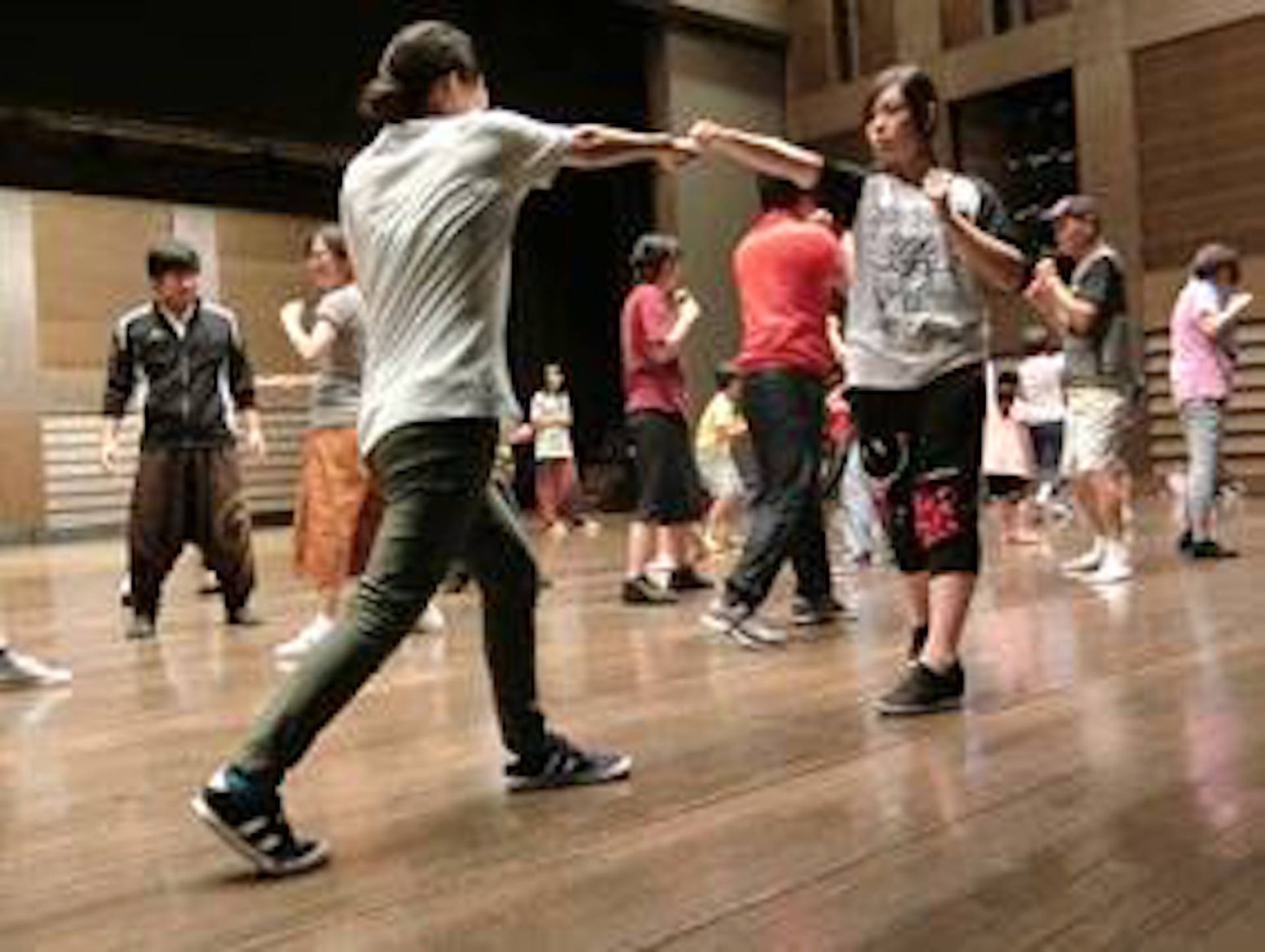 竹村晋太朗のワークショップの様子。