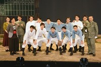 「舞台『野球』飛行機雲のホームラン～Homerun of Contrail」フォトセッションより。