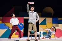 舞台「ハイスクール！奇面組2～嵐を呼ぶ変態ライバル対決～」より。