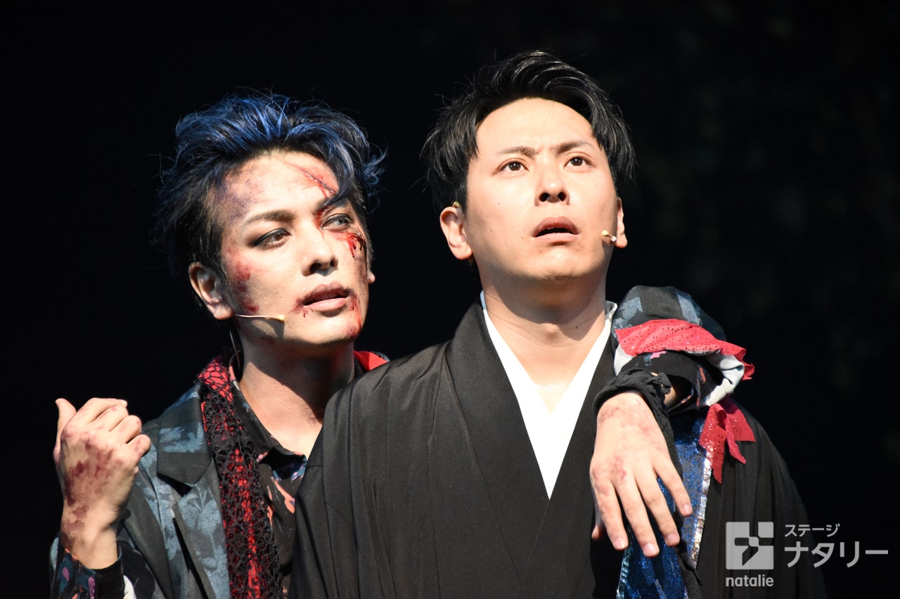 タンバリン叩いてゾンビを“応援”！山下健二郎主演「八王子ゾンビーズ」開幕