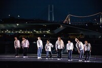 コンドルズ「Fly Me to the Moon～いとしのペリー～」より。(c)oono ryusuke