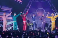 「F6 1st LIVE TOUR『Satisfaction』」より。