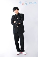 竹田亮の扮装写真。