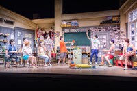 ヨーロッパ企画20周年ツアー 第37回公演「サマータイムマシン・ブルース」より。