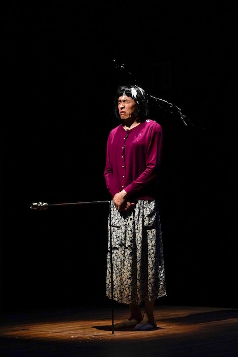 ハイバイ「て」より。(c)引地信彦