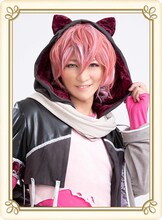 服部武雄扮するロキ＝ジェネッタ。