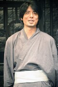 新里哲太郎