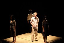 チーズtheater「川辺市子のために」より。（撮影：伊藤星児）