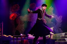 東啓介演じるコリウス。