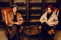 左から安孫子宏輔、川井雅弘。