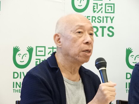 「生きづらさを抱える人たちの物語」（仮題）、演出ピン・チョン来日記者懇談会より。