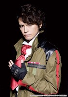 村上幸平演じる園之人。