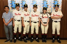 左から成井豊、大橋典之、猪野広樹、西銘駿、渡邊安理、白又敦。