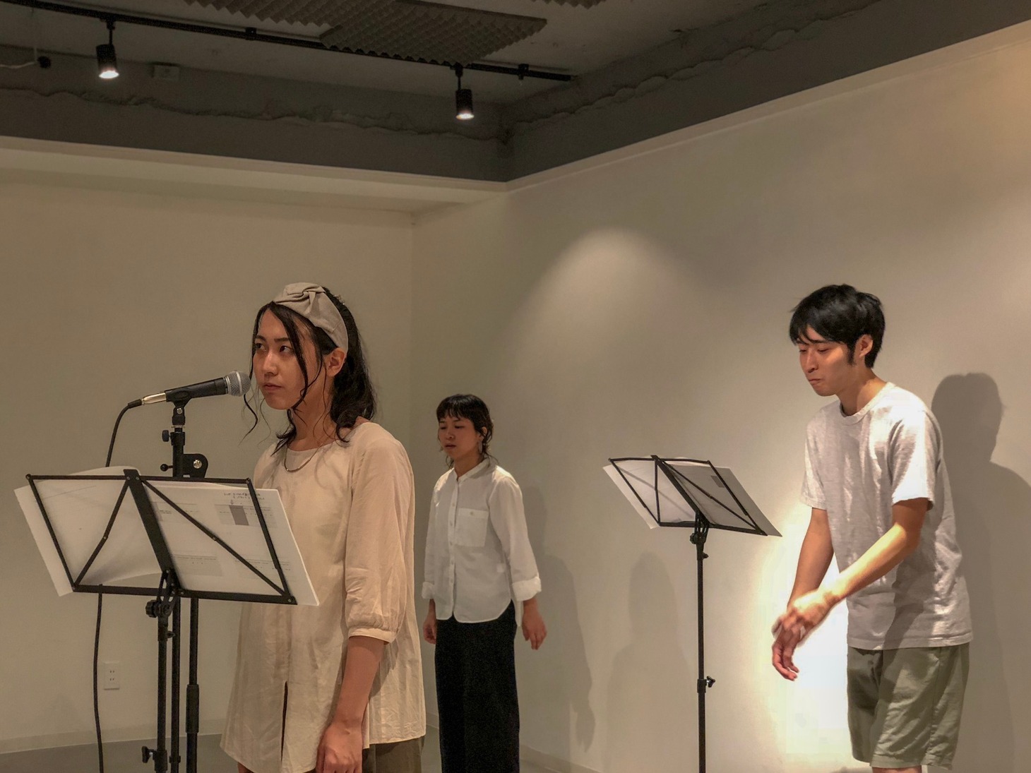 フェスティバル「これは演劇ではない」関連イベント「ヌトミックのコンサート」より。