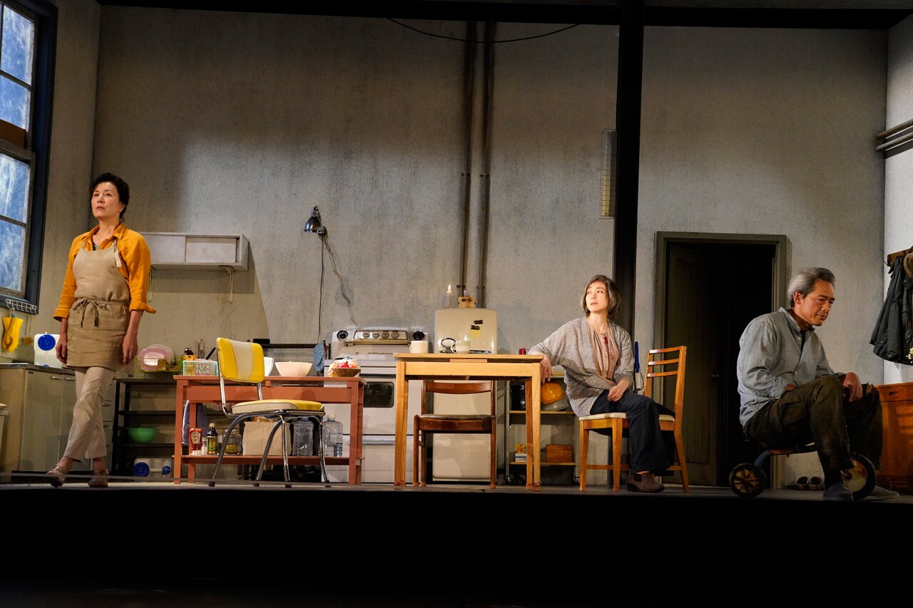 「チルドレン」開幕、栗山民也「人間にとって必要な劇が生まれた予感」