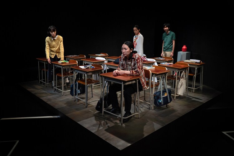 遊園地再生事業団 14歳の国 開幕 これは喜劇 そして得体のしれない悲劇 ステージナタリー