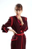 宮崎由加（Juice=Juice）扮するアリサ。