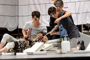 KAAT神奈川芸術劇場プロデュース「華氏451度」稽古より。(撮影:宮崎慎之輔)