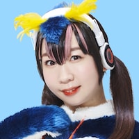 佐々木未来扮するロイヤルペンギン。