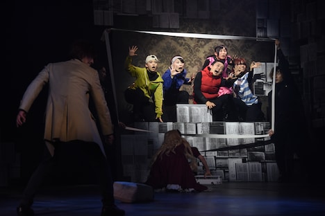 舞台「文豪ストレイドッグス 黒の時代」より。