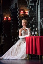 「マシュー・ボーンの『シンデレラ』」より。