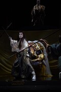 花組芝居「天守物語」泉組より。（撮影：宮内勝）