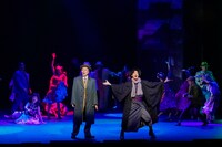 黒澤明没後20年記念作品 ダイワハウスpresents「ミュージカル『生きる』」より。（撮影：引地信彦）