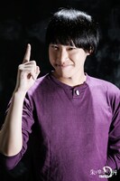 隅田滉太郎扮する鮫瀬稔。