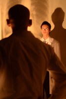 シアター風姿花伝プロミシングカンパニー公演 パラドックス定数 第43項「蛇と天秤」より。（photo:WATANABE Ryuta）