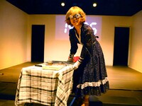 二十二会（渡辺美帆子）「cut piece」より。