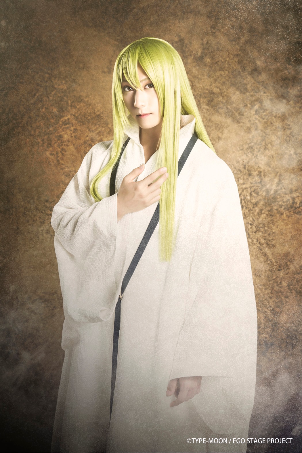 山崎晶吾扮するエルキドゥ。 [画像ギャラリー 15/17] - ステージナタリー