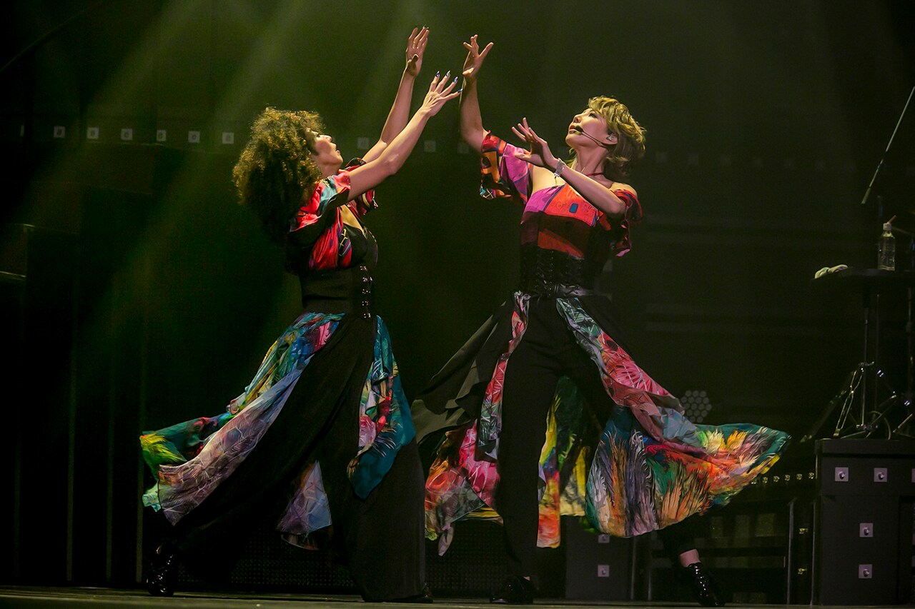 【宝塚歌劇団　柚希礼音】柚希礼音/ソロコンサート「REON JACK3」 柚希礼音ソロコンサート「REON JACK3」プレスコール - YouTube