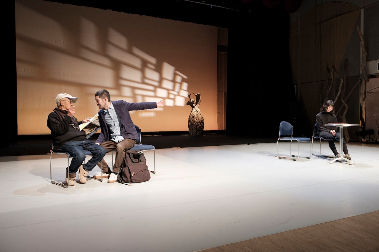 「老いと演劇」OiBokkeShi、高知県立美術館でパフォーマンス