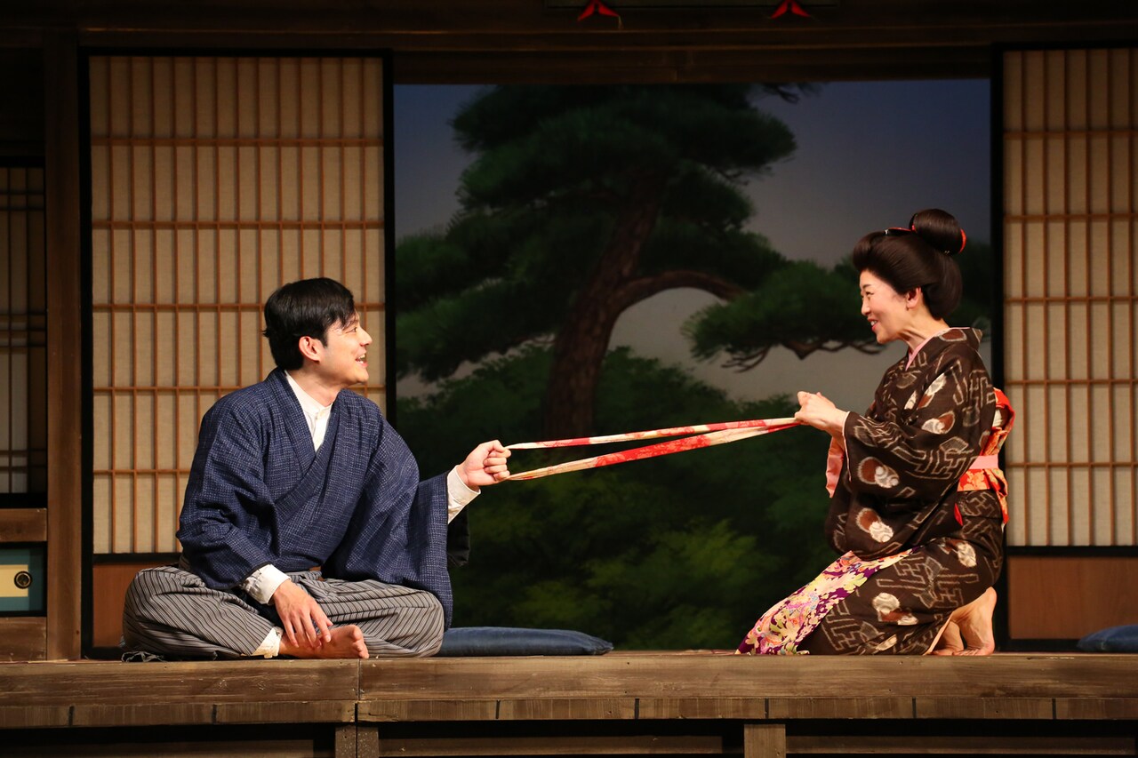 文学座「女の一生」東京公演開幕、鵜山仁「僕たちはどんな未来を見通すのか」