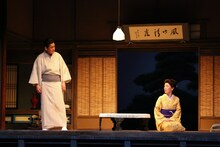 文学座「女の一生」より。