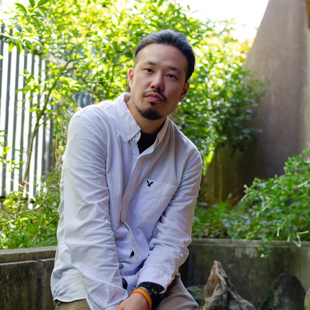 急な坂、新規サポートアーティストに岩澤哲野・根本しゅん平・長谷川寧