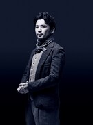 岡田義徳扮するヨハン・アンドレアス・シュトライヒャー。