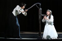 「奇跡の人」2014年公演より。（撮影：田中亜紀）