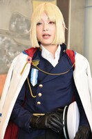 星川翡翠役の星元裕月。