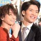 深澤辰哉&佐久間大介が嘘をつきまくる「キャッシュ・オン・デリバリー」東京へ