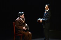 KAAT神奈川芸術劇場プロデュース「セールスマンの死」公開舞台稽古より。