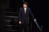 KAAT神奈川芸術劇場プロデュース「セールスマンの死」公開舞台稽古より。