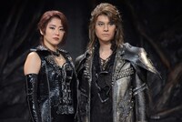 左から長澤まさみ、浦井健治。