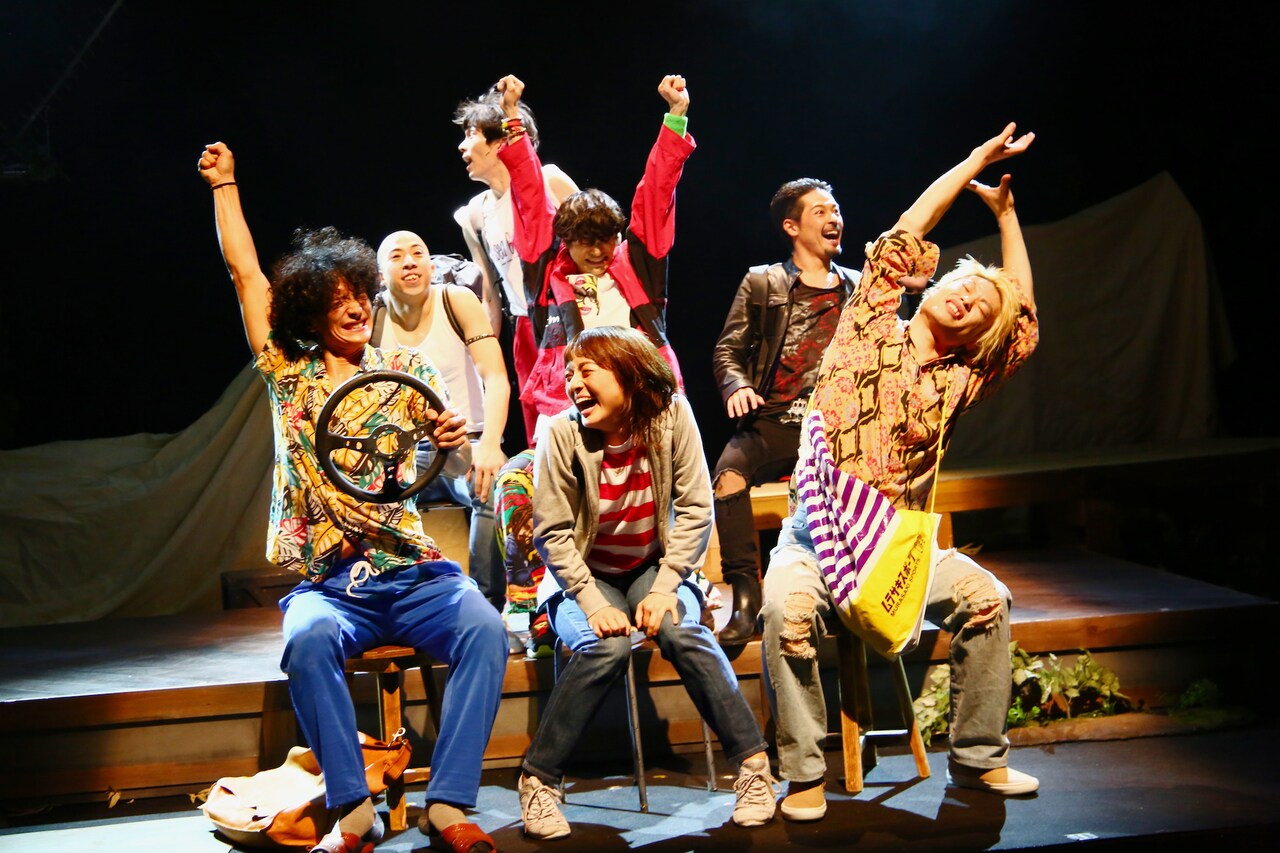 「さよなら鹿ハウス」開幕、渡部豪太「すごい7人がいたことを目の当たりにして」