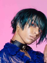 アヴちゃん（女王蜂）